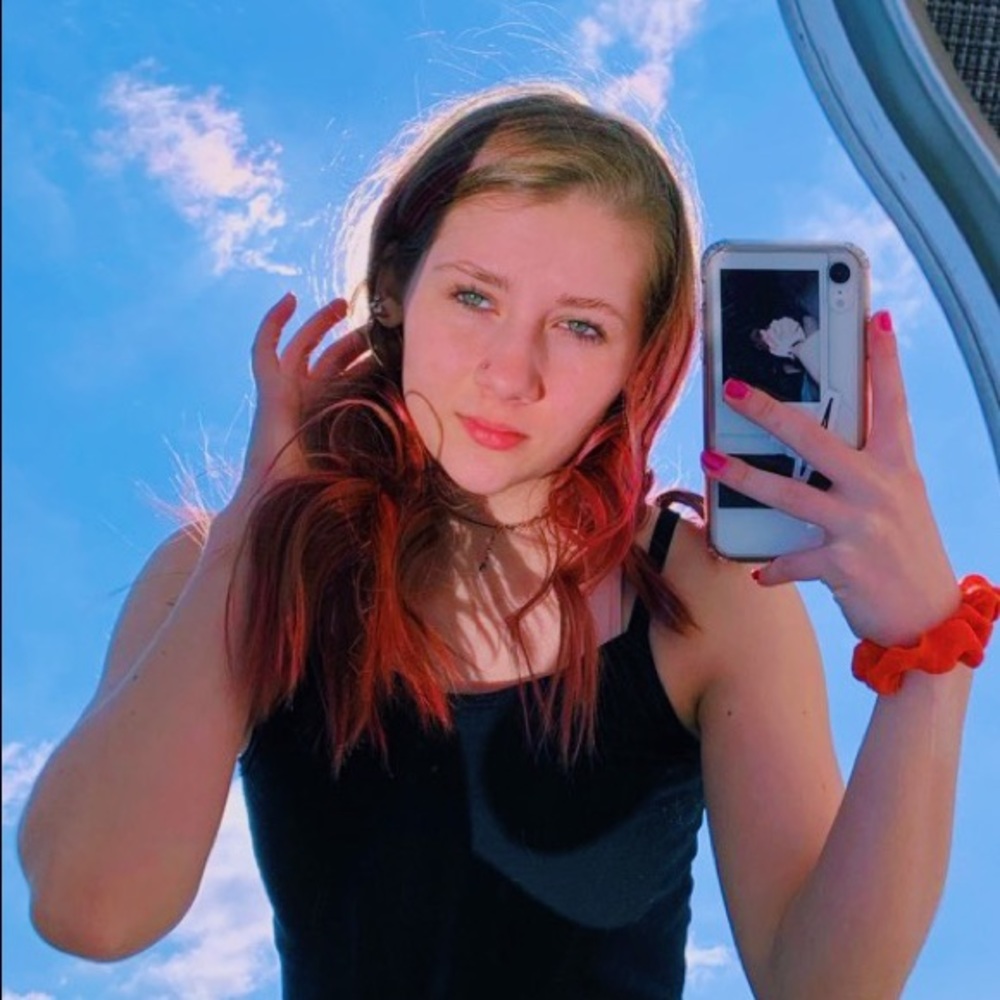 Meet your Posher, Julia